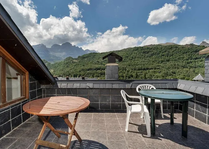 Atico A Residencial Caldares El Pueyo אל פואיו דה חאקה