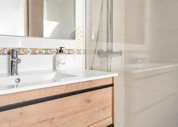 Atico A Residencial Caldares El Pueyo דירה *